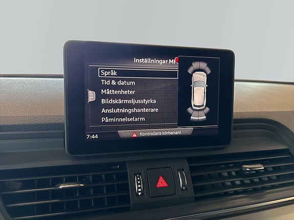 Audi Q5 15 of 19