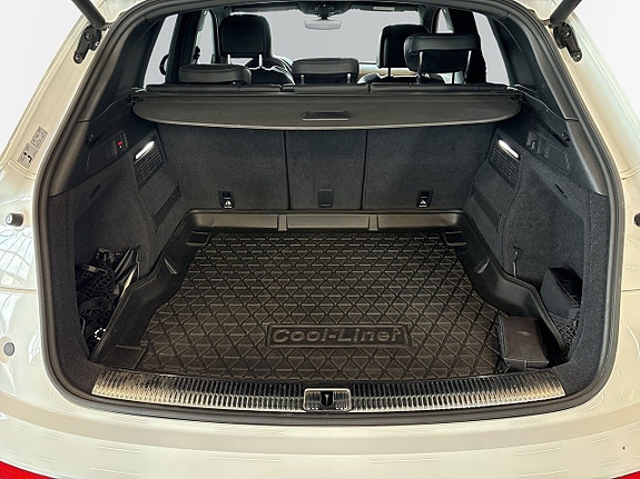 Audi Q5 12 of 19