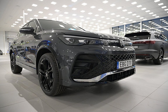 Volkswagen Tiguan 4 of 29