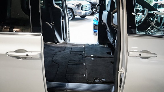 Chrysler Grand Voyager 23 of 29