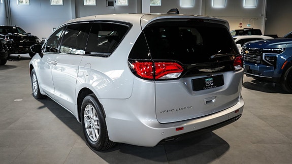 Chrysler Grand Voyager 6 of 29