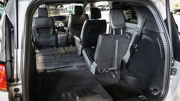 Chrysler Grand Voyager 26 of 29