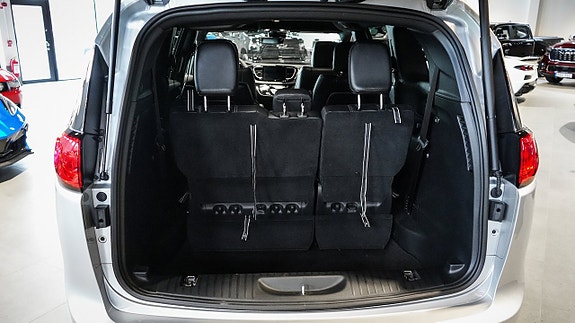 Chrysler Grand Voyager 19 of 29