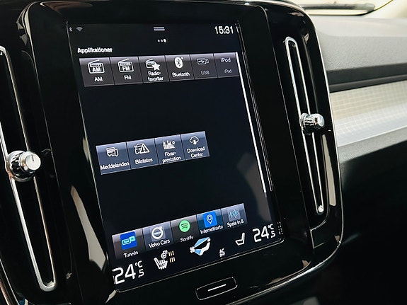 Volvo XC40 22 of 24