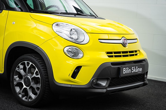 Fiat 500L 2 of 25