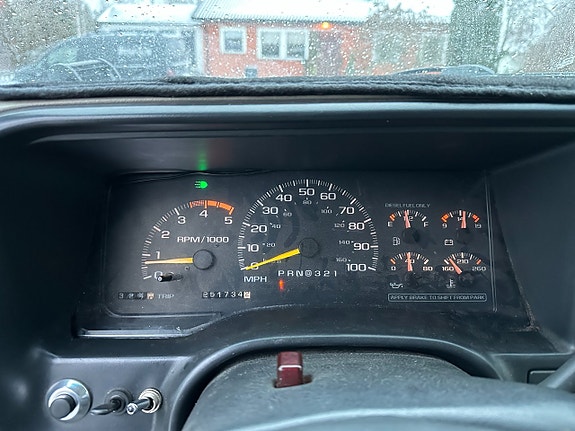 Chevrolet C2500 9 of 10