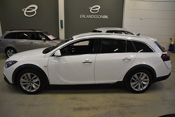 Opel Insignia Country Tourer 6 of 16