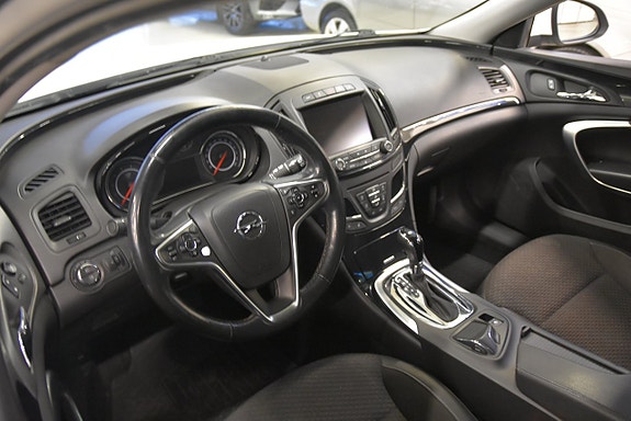 Opel Insignia Country Tourer 8 of 16