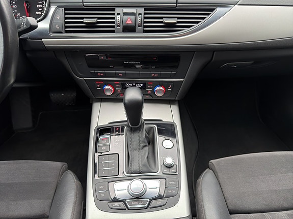 Audi A6 13 of 17