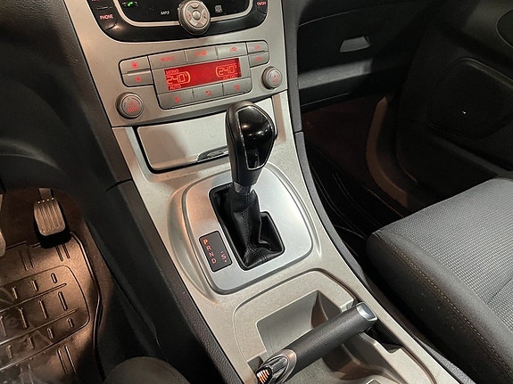 Ford S-MAX 7 of 8