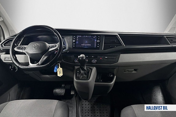Volkswagen Transporter 14 of 19