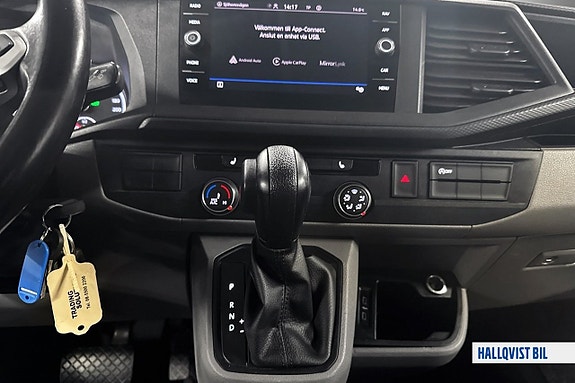 Volkswagen Transporter 15 of 19