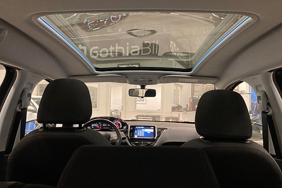 Peugeot 2008 20 of 23
