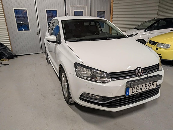 Volkswagen Polo 3 of 5