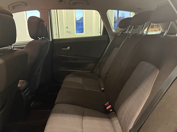 Kia Ceed 9 of 12