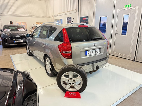 Kia Ceed 6 of 12