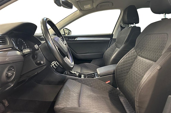 Skoda Superb 12 of 27