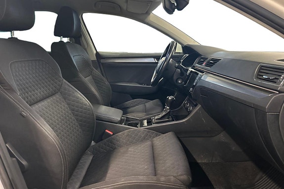 Skoda Superb 15 of 27