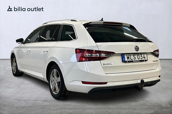 Skoda Superb 7 of 27