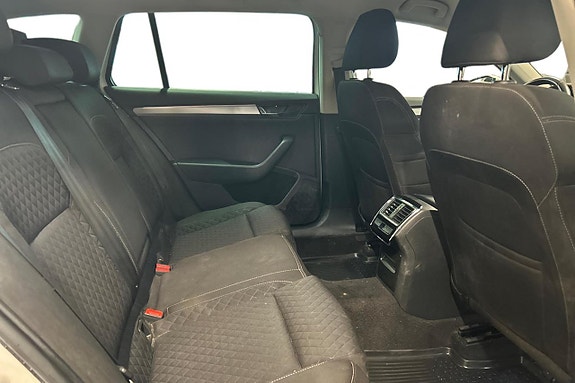Skoda Superb 14 of 27