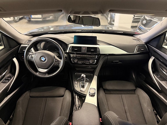BMW 320 11 of 14