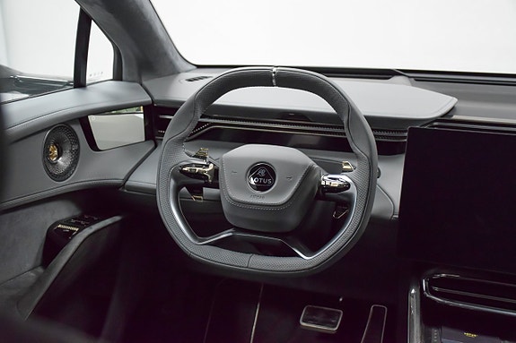 Lotus Eletre 11 of 30