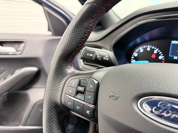 Ford Focus 12 of 15
