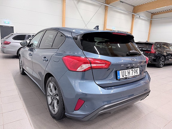 Ford Focus 7 of 15