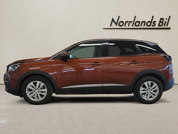 Peugeot 3008 2 of 5