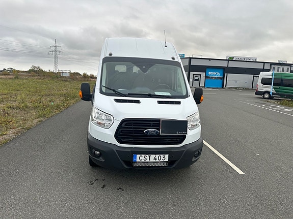 Ford Transit Custom 9 of 9