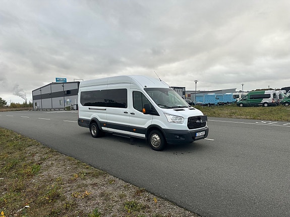 Ford Transit Custom 3 of 5