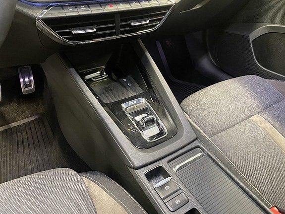 Skoda Octavia Scout 8 of 10