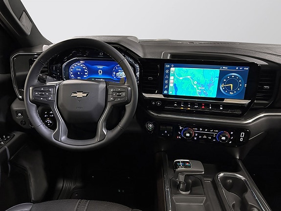 Chevrolet Silverado 1500 13 of 20
