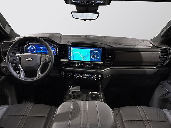Chevrolet Silverado 1500 12 of 20