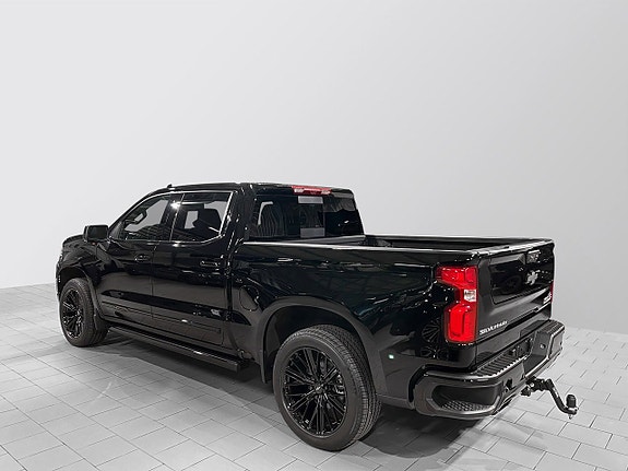Chevrolet Silverado 1500 4 of 20