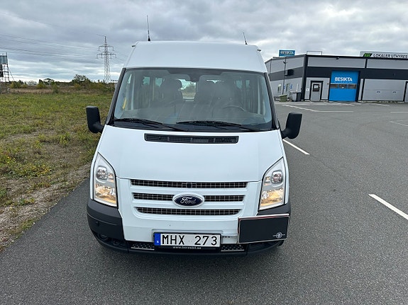 Ford Transit Custom 8 of 11