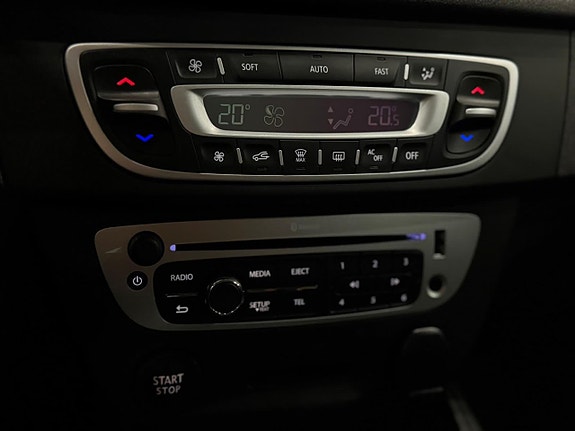 Renault Megane 16 of 22