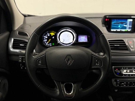 Renault Megane 22 of 22