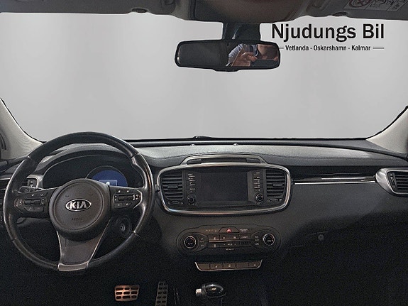 Kia Sorento 10 of 13