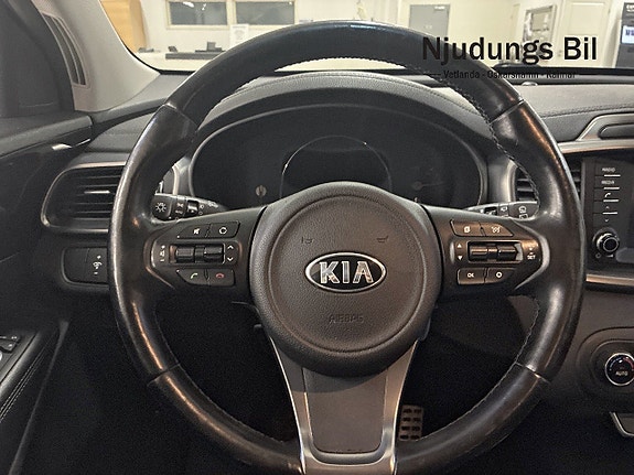 Kia Sorento 11 of 13