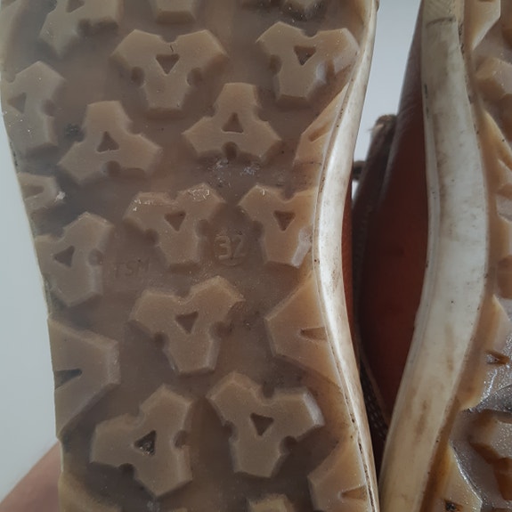 Product image 34 of 93