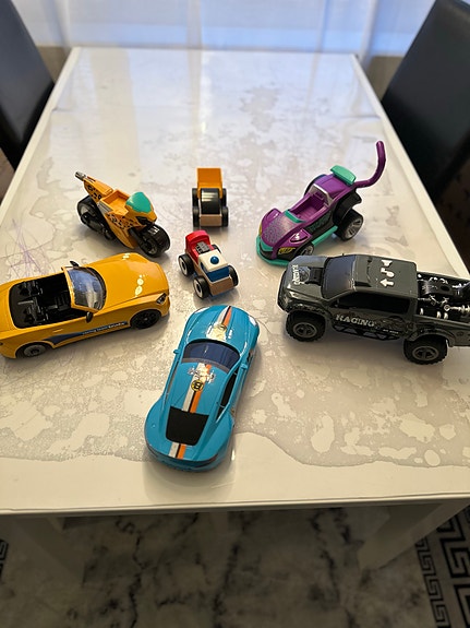 Product image 9 of 10