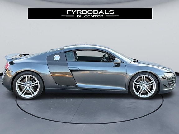 Audi R8 5 of 5