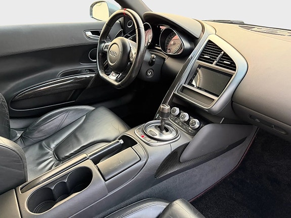 Audi R8 24 of 30