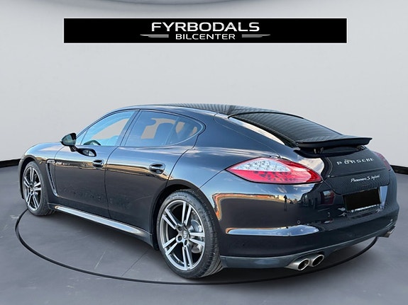 Porsche Panamera S 15 of 30