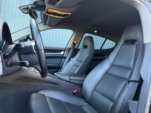 Porsche Panamera S 20 of 30