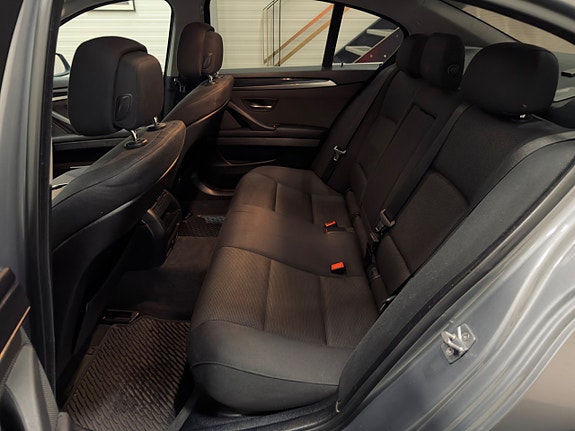 BMW 520d 28 of 30