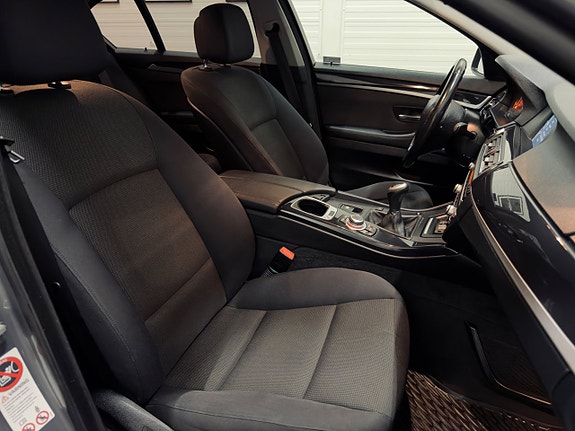 BMW 520d 24 of 30