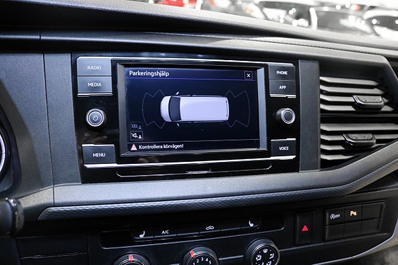 Volkswagen Transporter 14 of 21