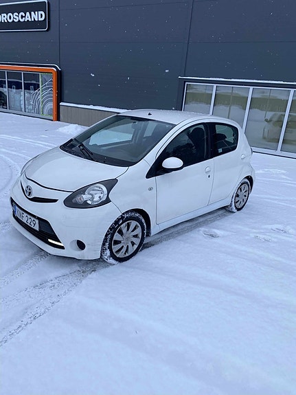 Toyota Aygo 5 of 5